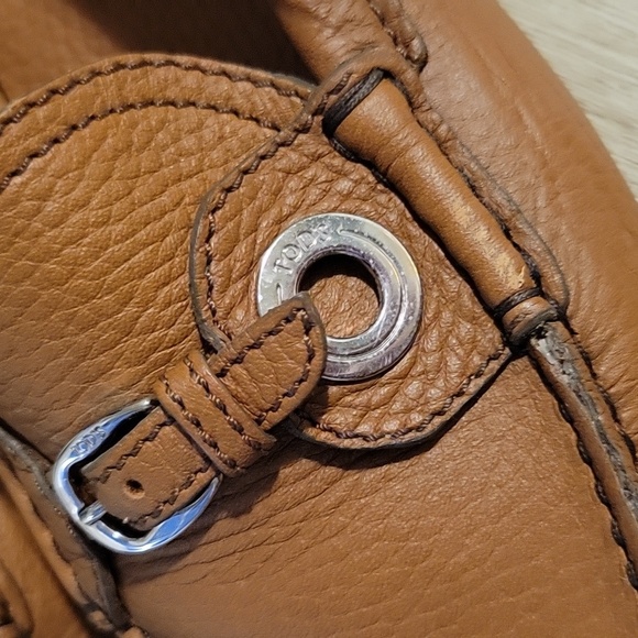 Tods Loafer Shoes/Gommino Driving Shoes - Picture 5 of 9